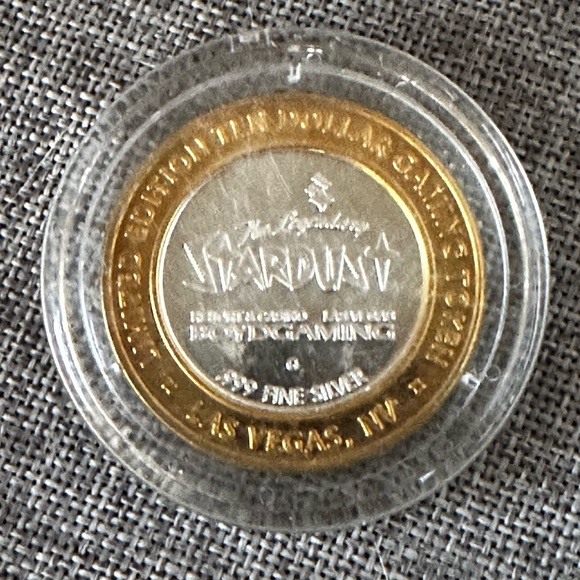 Stardust/Hot Stardust Slots $10 Gaming Tokens .999 Fine Silver - Picture 1 of 2